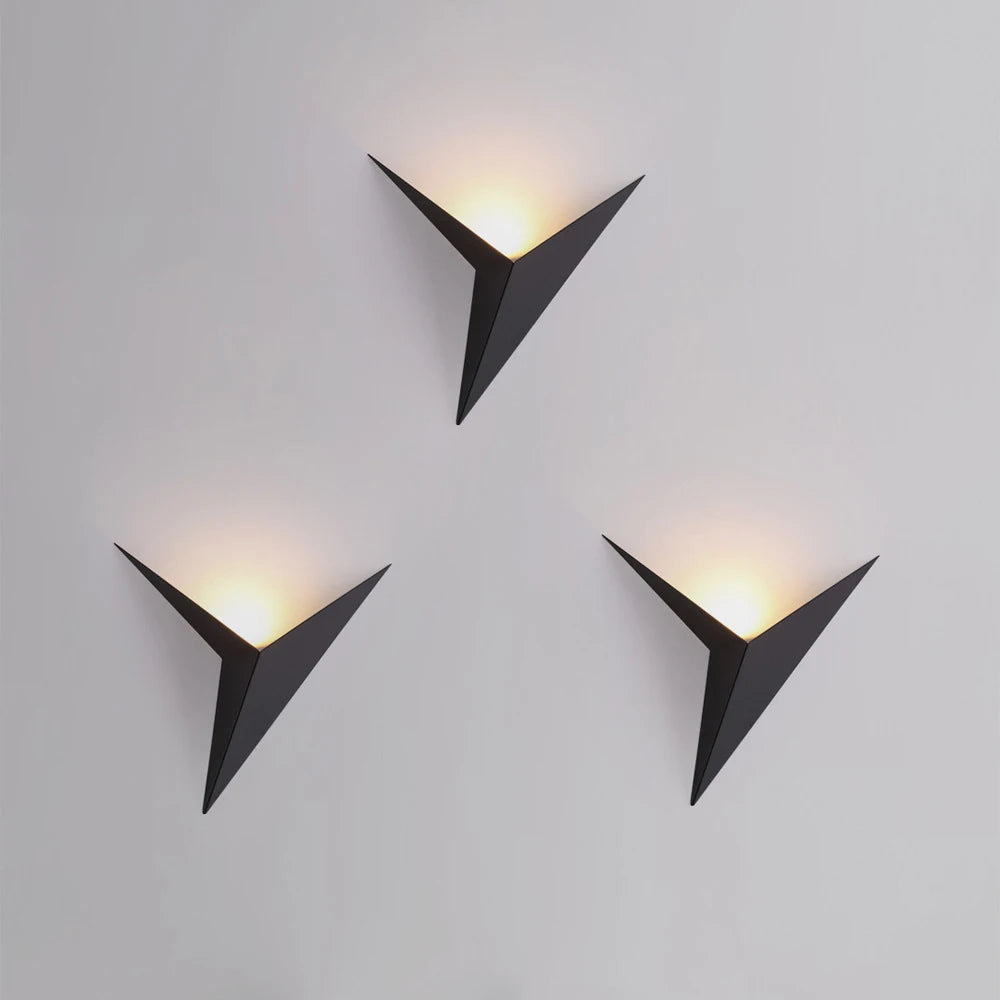 ✨Lampada da Parete LED Moderna Minimalista a Forma di Triangolo – Stile Nordico 3W